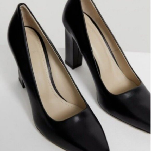 Theory Slim Square Pumps Shoes Size 40/9 Black All Leather Classic Heels Italy - Picture 2 of 13